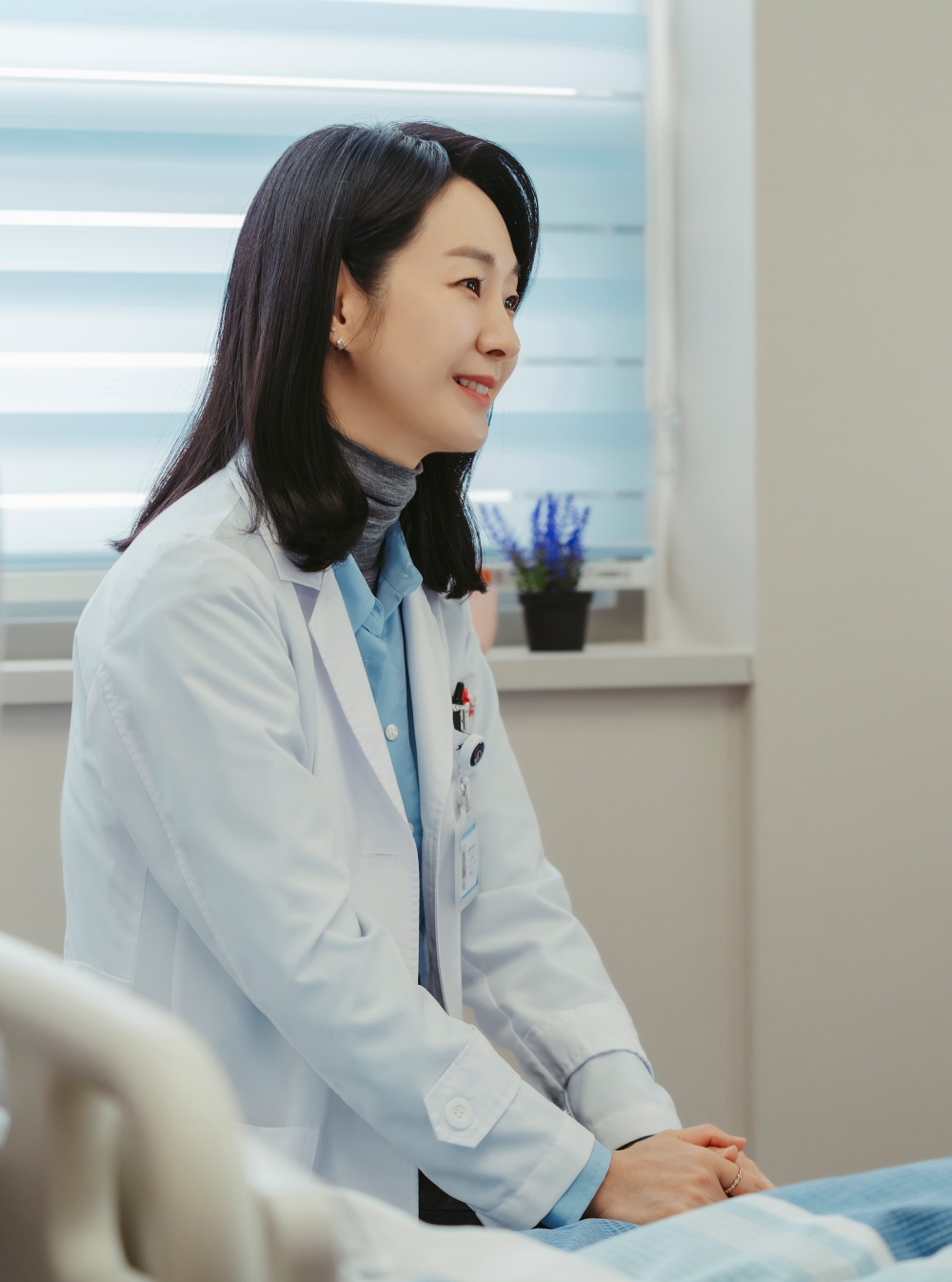 '닥터 차정숙' 엄정화, 친정엄마 주치의 명세빈과 새로운 갈등