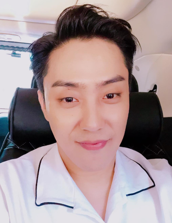 은지원, 13년 만에 재혼한다…"非연예인 예비신부와 웨딩사진 촬영"