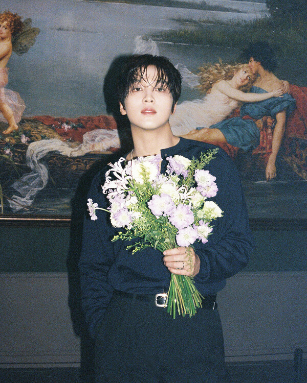 NCT 해찬, ‘CRZY’ 뮤비티저 공개…'경쾌-매혹 사이 아찔한 위트'