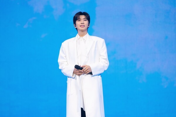 <b>임영웅</b>, <b>전국투어</b> 전석 <b>올매진</b>…'콘서트 킹' 또 신화 썼다