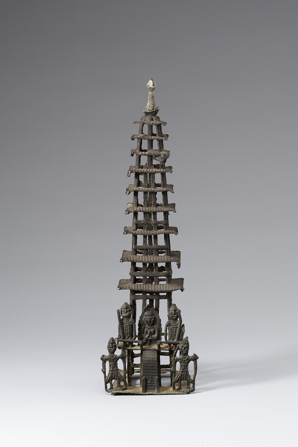 文化N遺産】 手のひらに重ねた仏国土、 高麗の青銅供養塔 < 일문