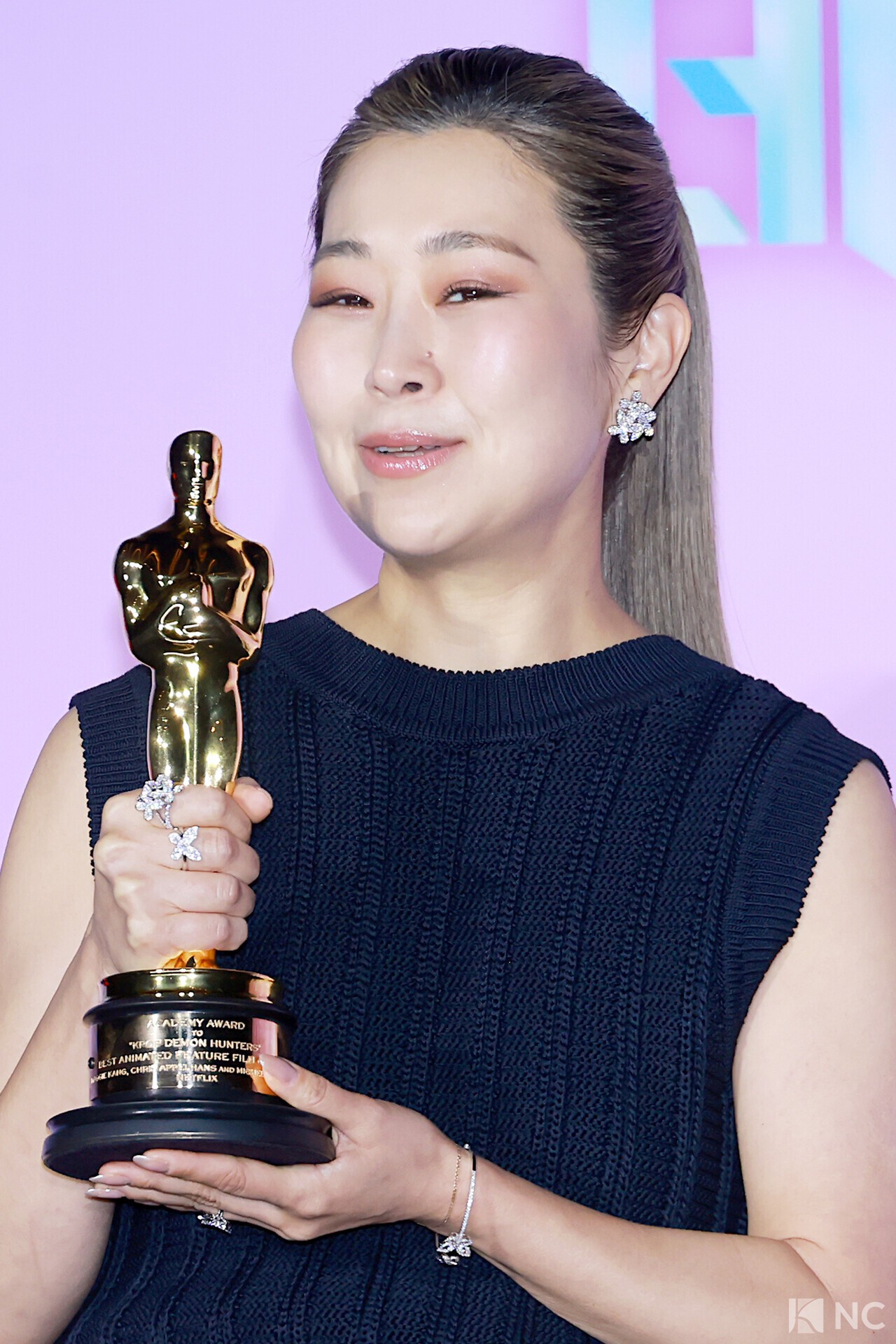 '케데헌' 매기 강 감독, 안효섭과 식구 됐다...韓 연예 기획사와 전속계약