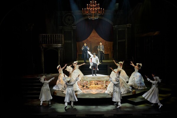 [N Replay] ‘Opera’ Tests the Uneasy Bargain Between Artists and Power