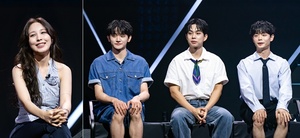 <b>권진아</b>, 에스파 '더티 워크' 커버에 스튜디오 초토화('라이브 와이어')