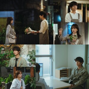 "꽃다발 고백, 말없는 예감"...<b>송중기</b>·천우희 <b>로맨스</b> 급변('<b>마이 유스</b>'...